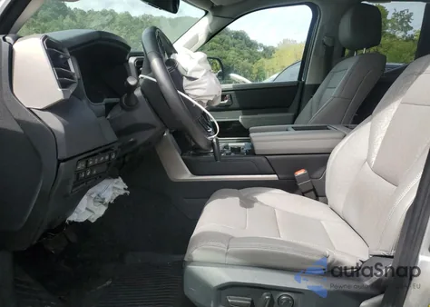 2022 Toyota Tundra Double Cab Limited from USA, damaged, VIN 5TFJA5DA2NX005278